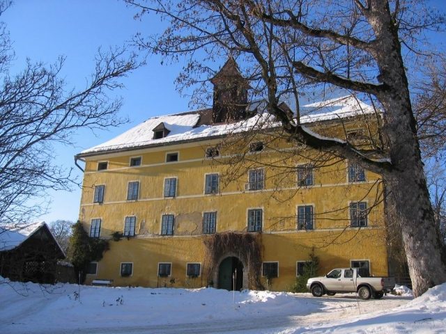Lichtengraben Castle