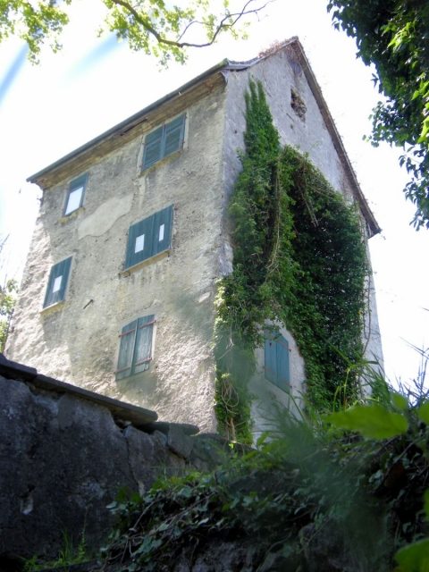 Tschitscher Castle