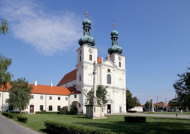 Franziskanerkloster Frauenkirchen