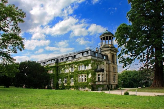 Schloss Kaarz