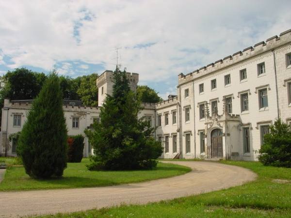 Varchentin Castle