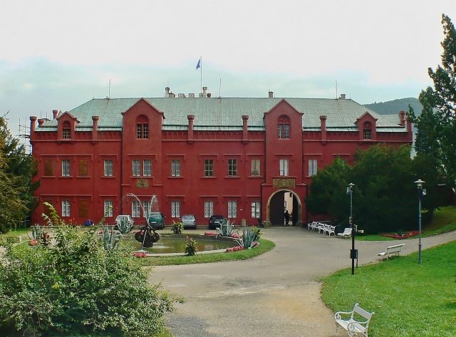 Schloss Klášterec nad Ohří (Klösterle)