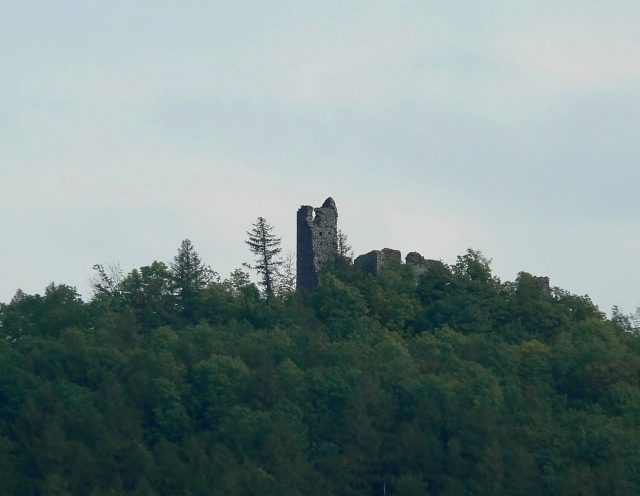 Egerberk Castle