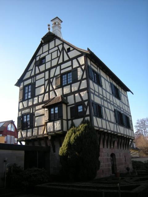 Peller Castle