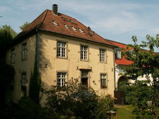 Düssel Castle