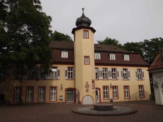 Handschuhsheim Castle