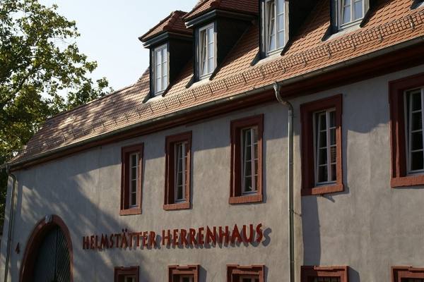 Helmstätter Manor