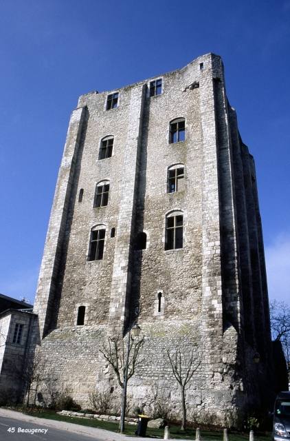 Donjon Beaugency