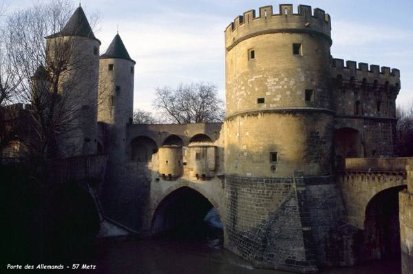 Fortifications of Metz-Porte des Allemands (Deutsches Tor)