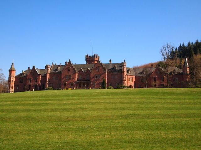 Waldleiningen Castle