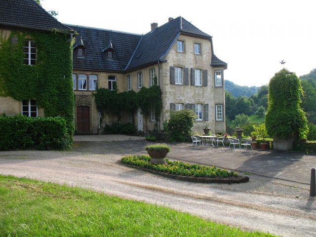 Hochhausen Castle