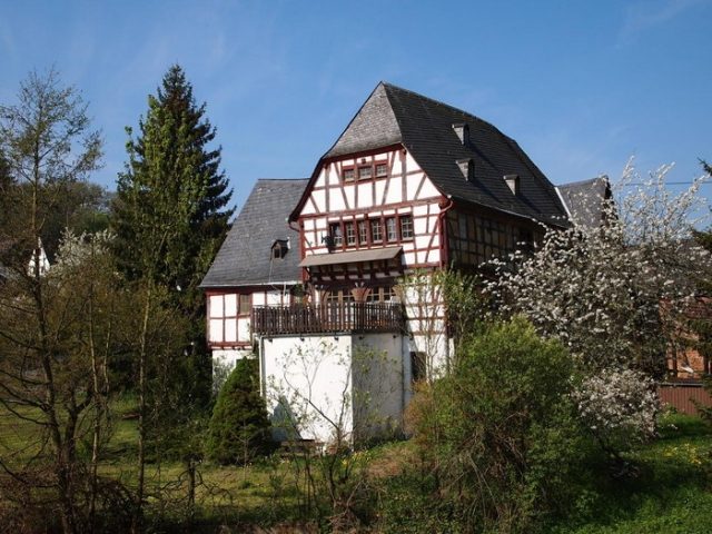 Aull Castle