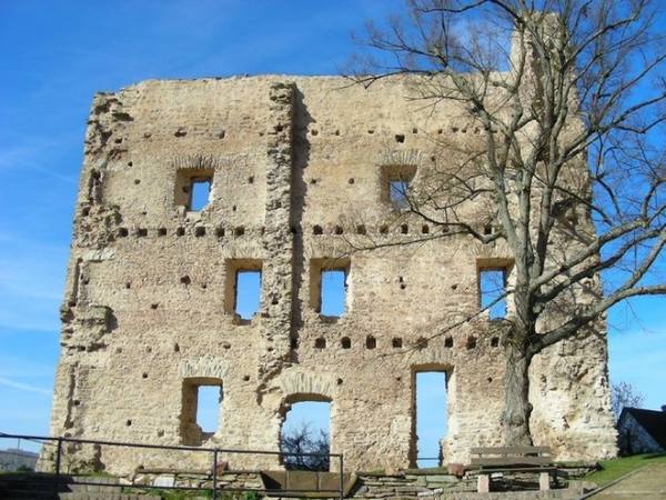 Oberneisen Castle