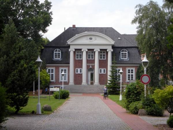 Thesdorf Manor