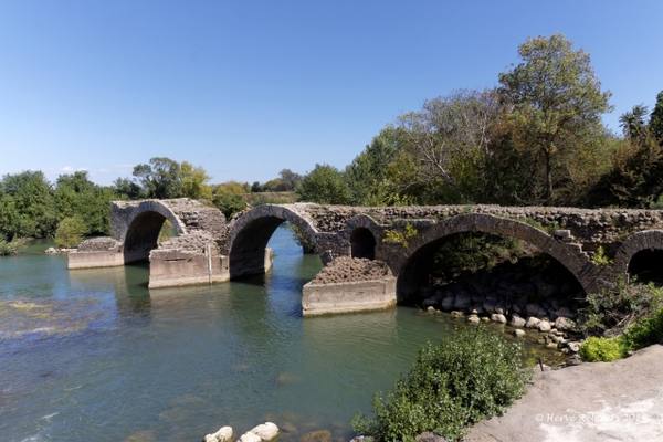 Roman Bridge Saint-Thibéry