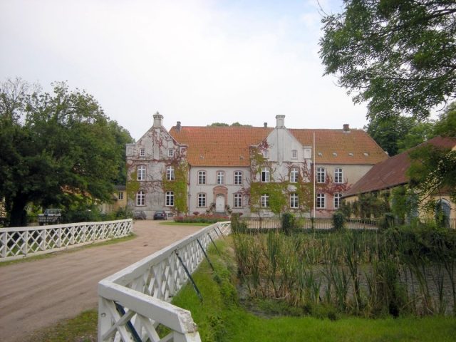 Damp Manor