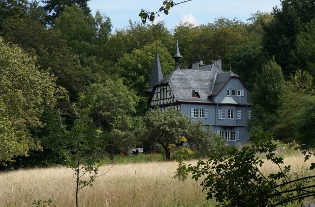 Luitpoldshöhe Castle