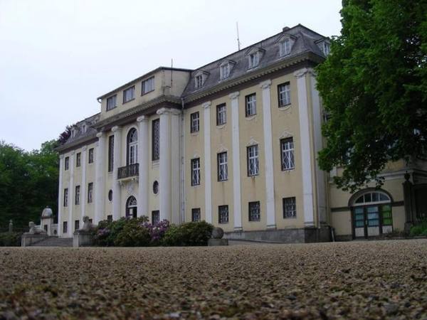 Neues Schloss Tangerhütte