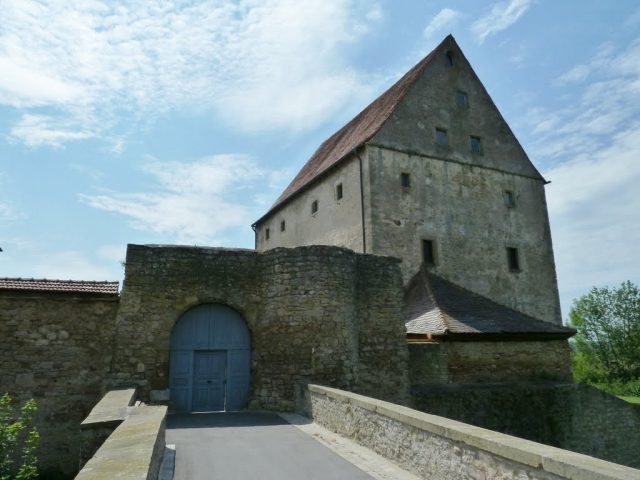 Burggrumbach Castle
