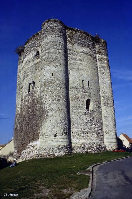 Donjon de Houdan