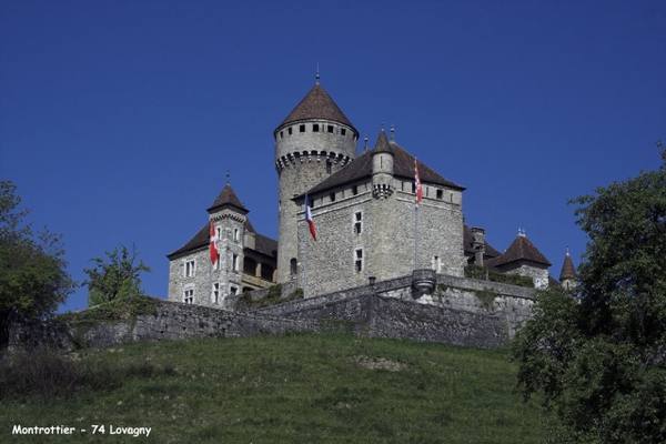 Château de Montrottier