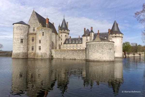 Château de Sully-sur-Loire
