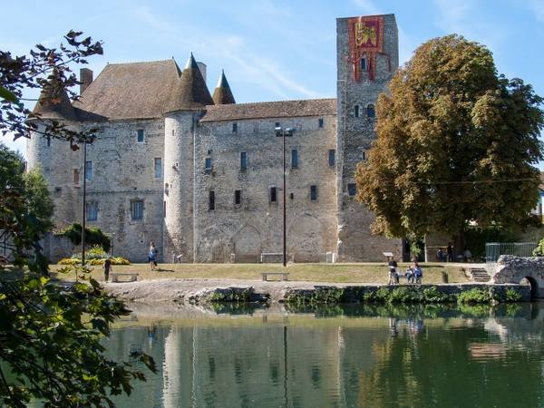 Château de Nemours