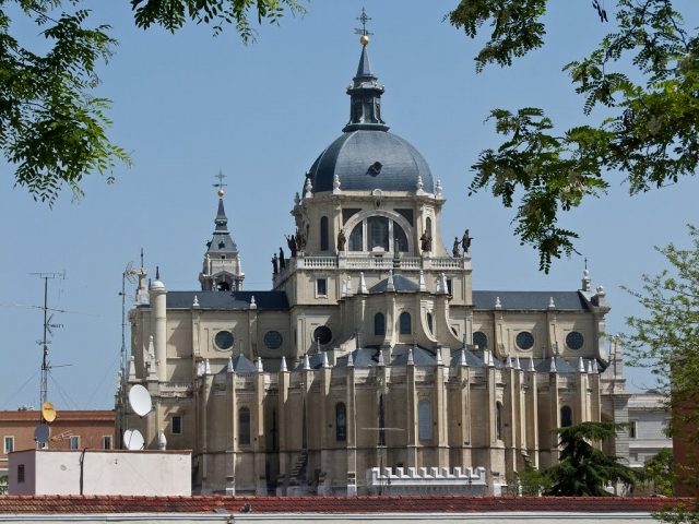 Catedral de Santa María La Real de La Almudena