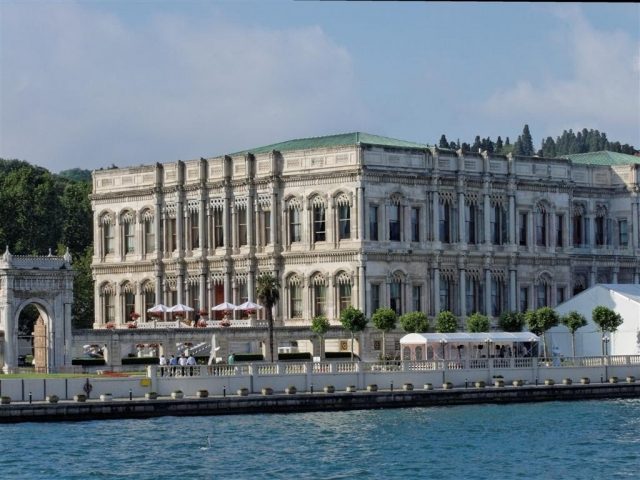 Çırağan Palace