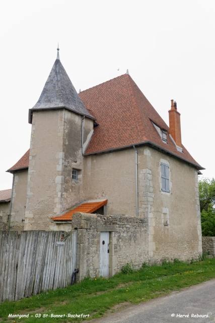 Montgond Maison