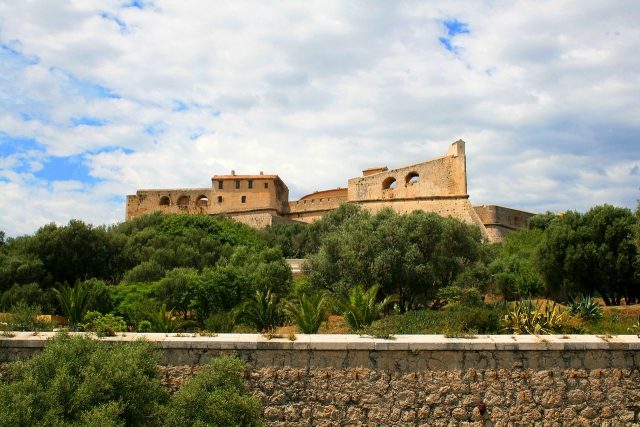 Fort Carré