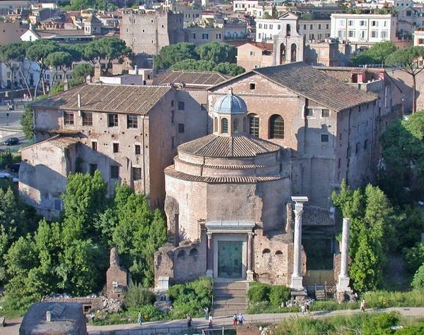 Tempio del Divo Romolo