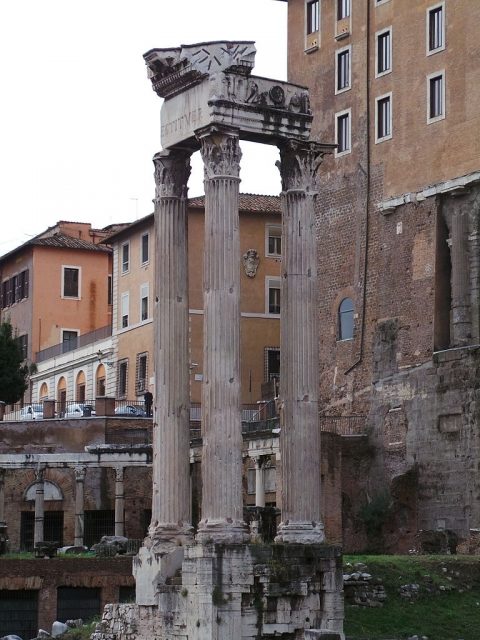 Tempio di Vespasiano