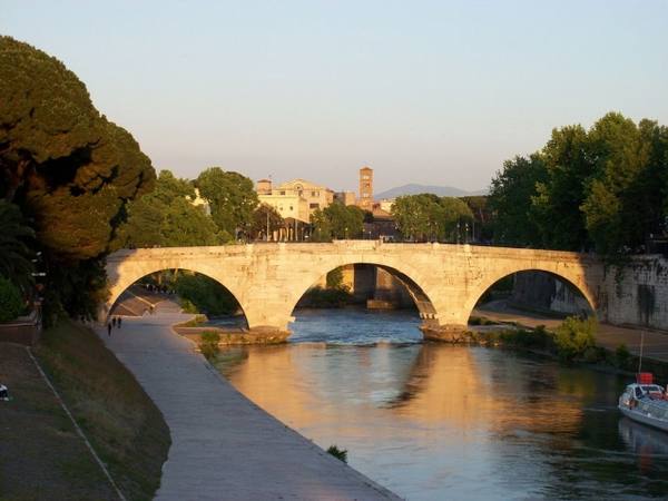 Ponte Cestio