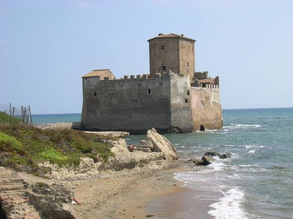 Torre Astura