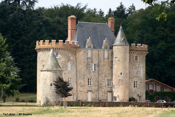 Château du Fief-Milon
