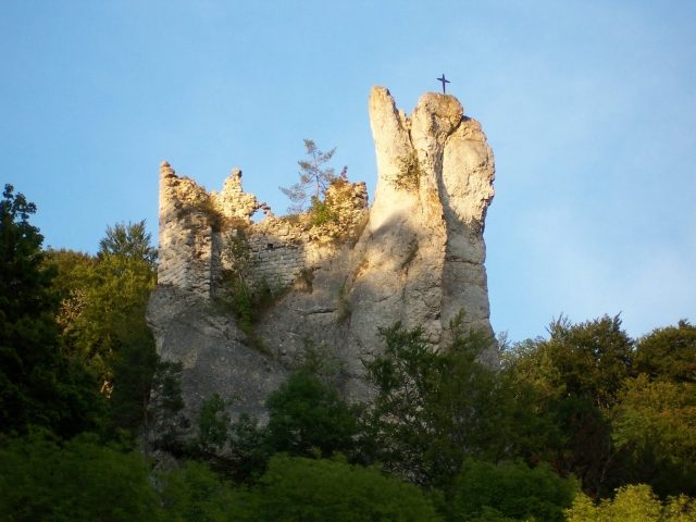 Burgruine Neugutenstein