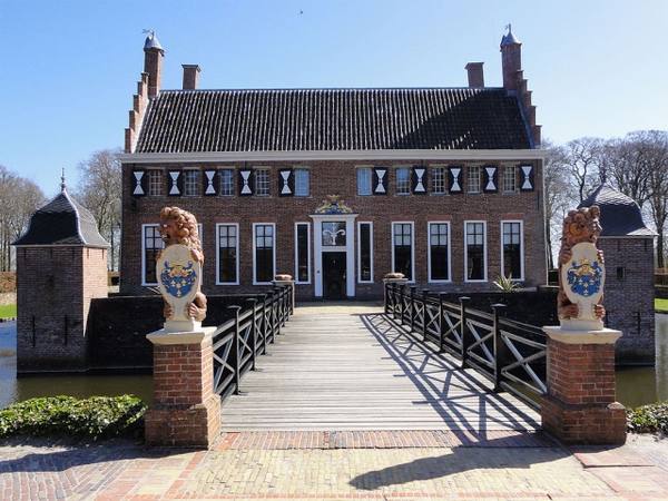 Menkemaborg Castle