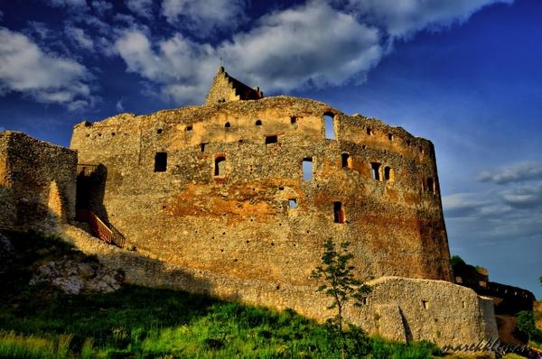 Topoltschan Castle
