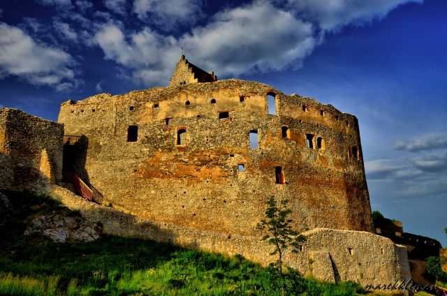 Topoltschan Castle