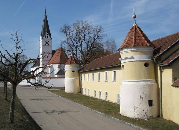 Straß Castle