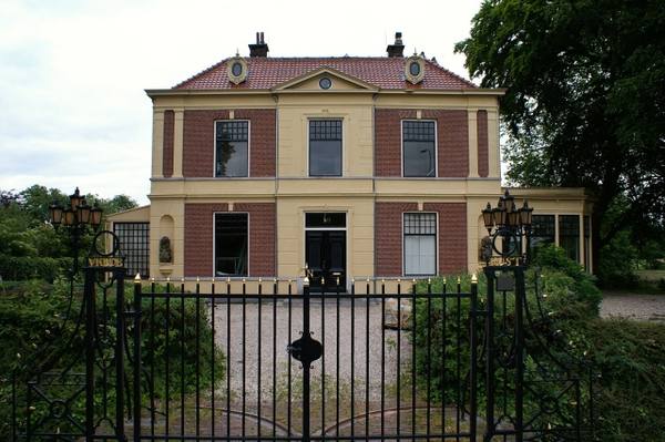 Huis Vrede en Rust