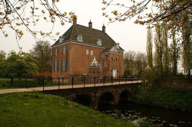 Kasteel Ophemert