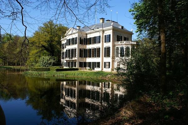 Kasteel Broekhuizen