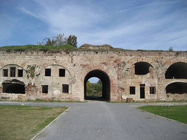 Brod Fortress