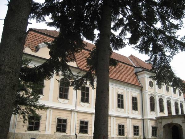 Daruvar Castle