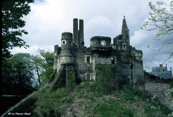 Château du Plessis-Macé