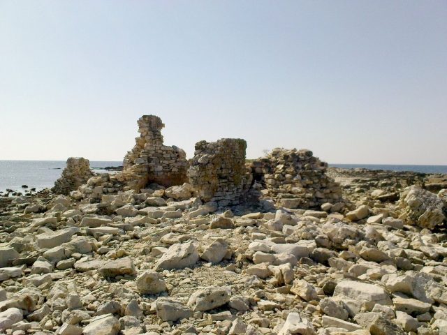 Sipar Castle