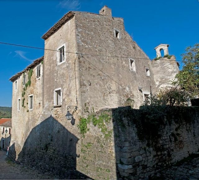 Burg Završje