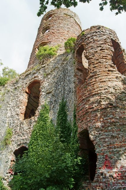 Racton Monument